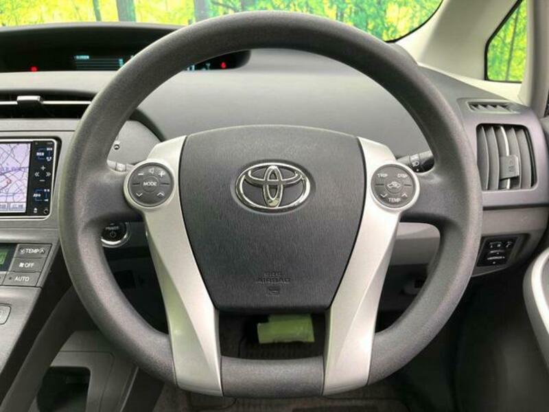 PRIUS-7