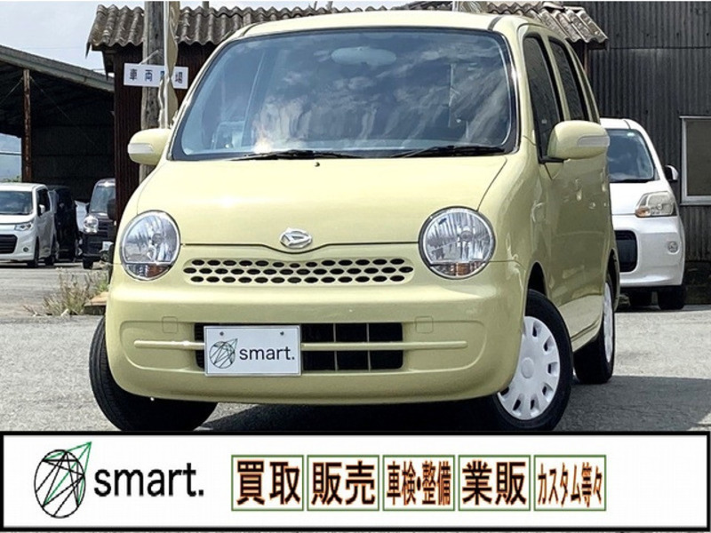 DAIHATSU MOVE LATTE