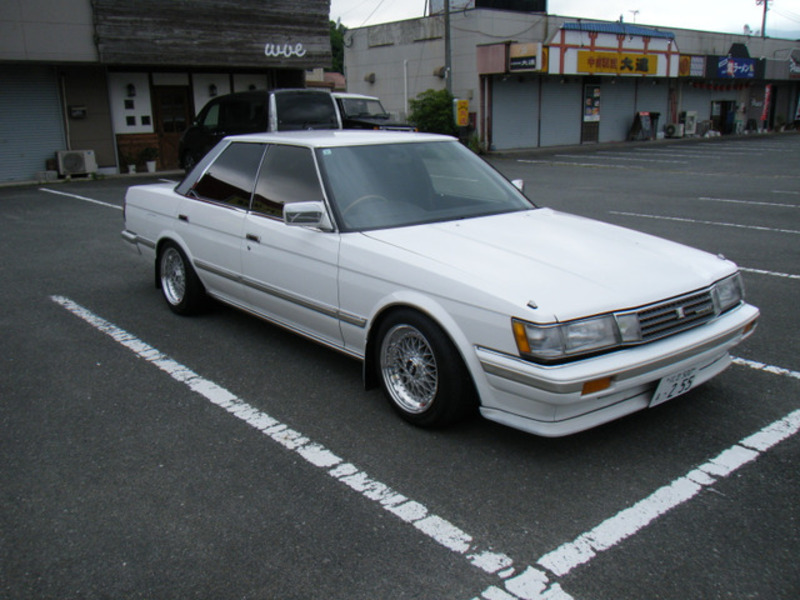 TOYOTA MARK II