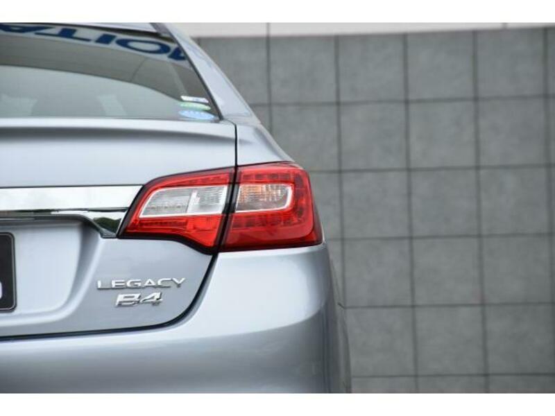 LEGACY B4
