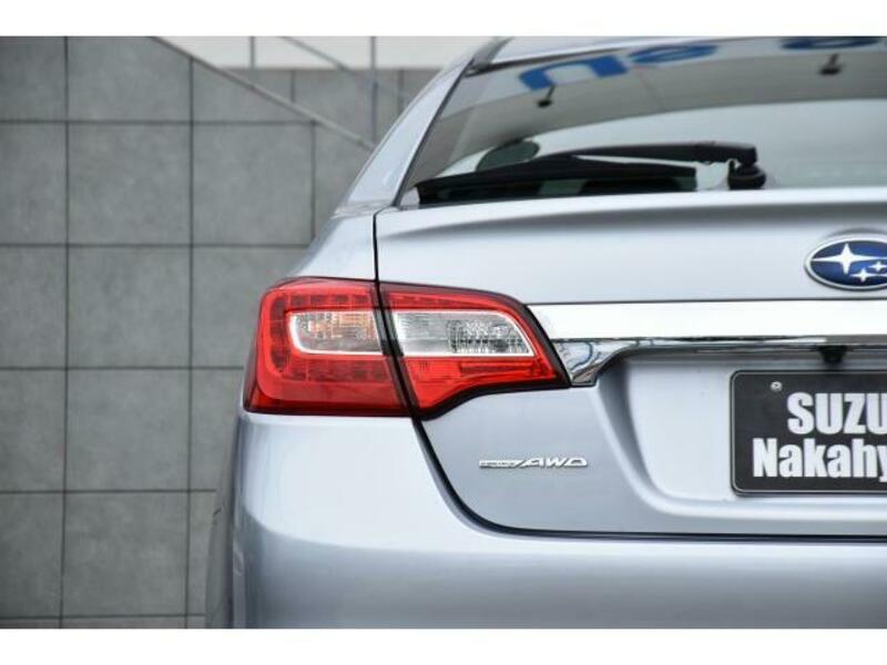 LEGACY B4