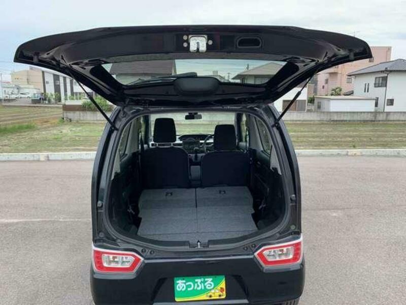 WAGON R-11