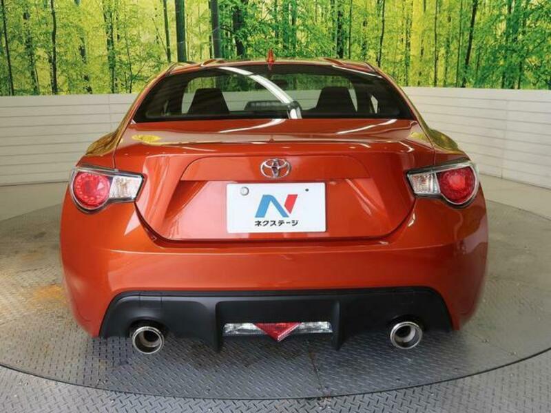 86