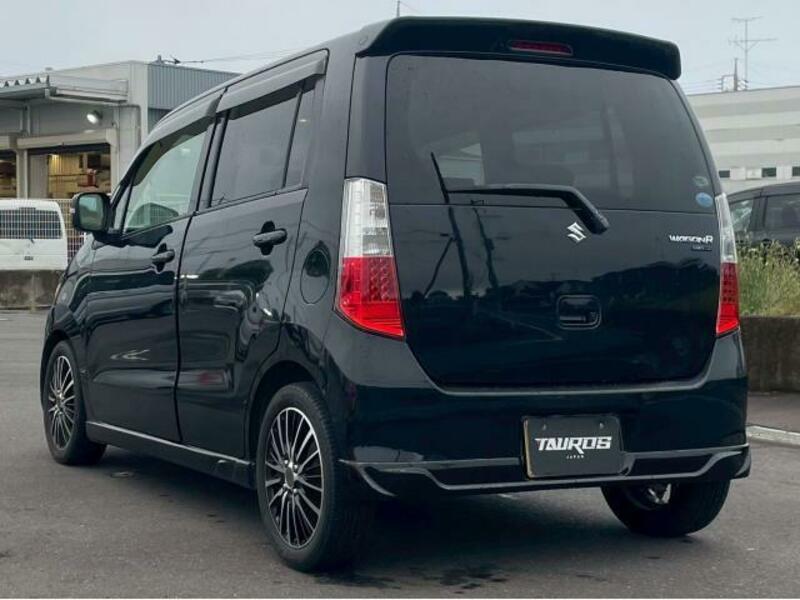 WAGON R-14