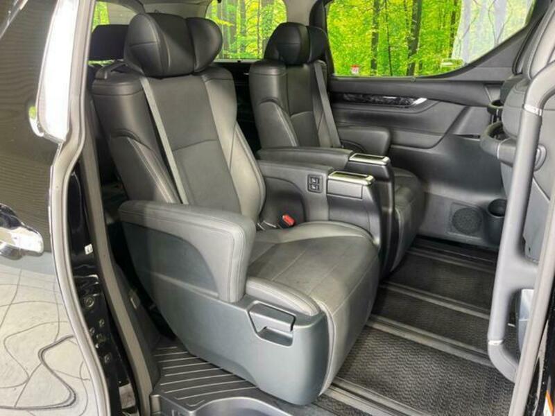 ALPHARD-9