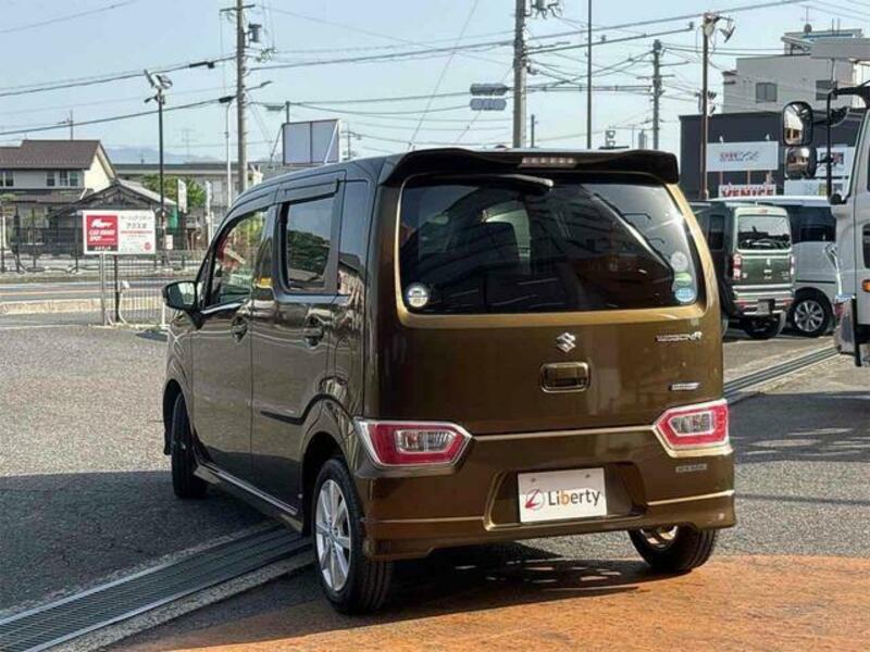 WAGON R-19
