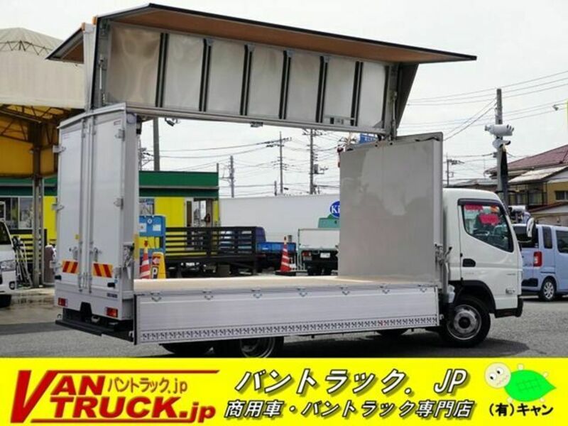 MITSUBISHI CANTER
