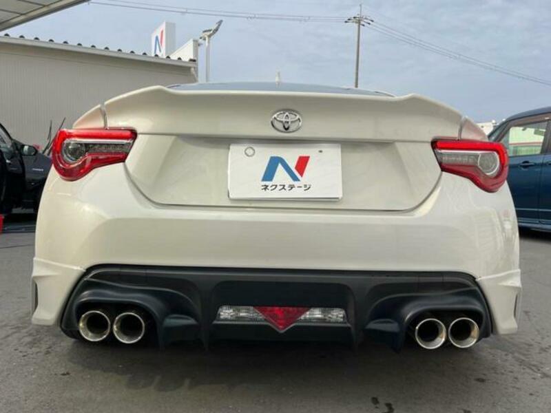 86