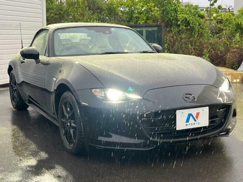 ROADSTER
