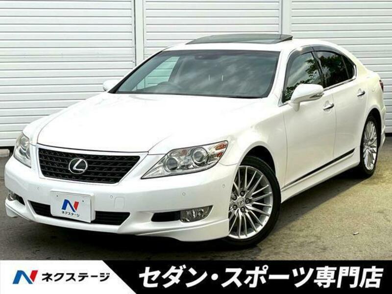 LEXUS LS