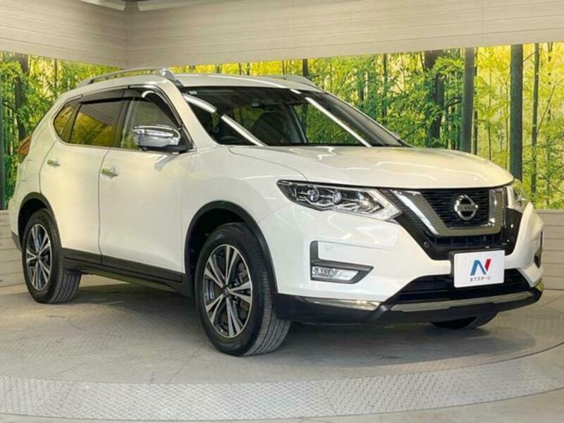 X-TRAIL