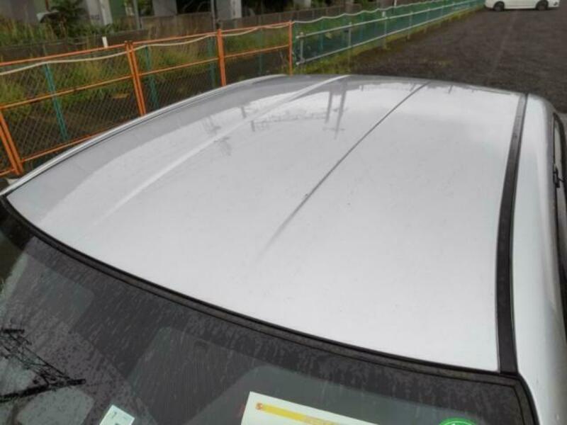 COROLLA AXIO