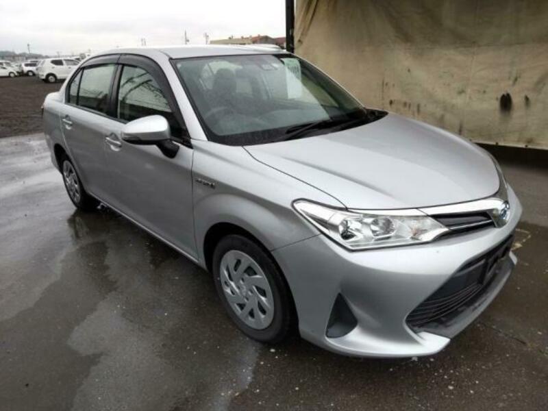 COROLLA AXIO