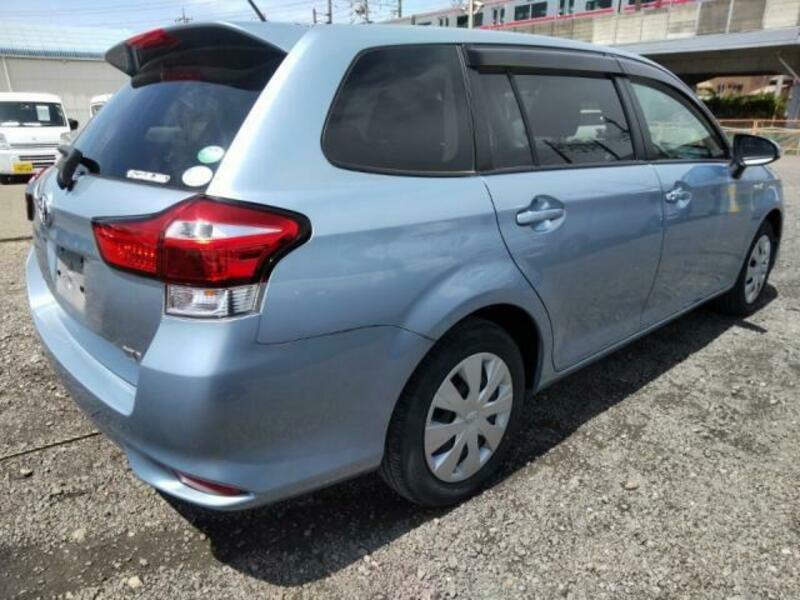 COROLLA FIELDER