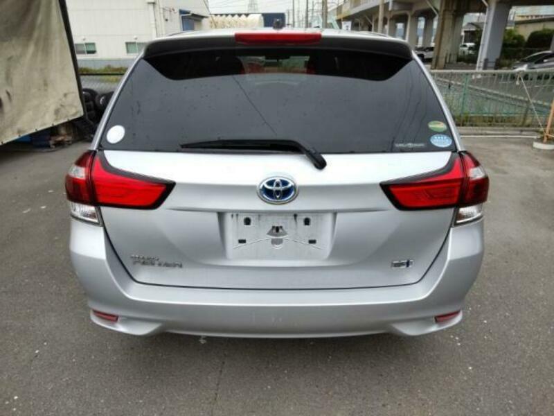COROLLA FIELDER