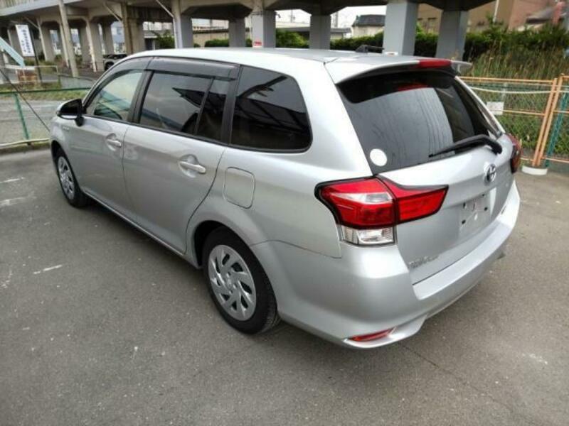 COROLLA FIELDER