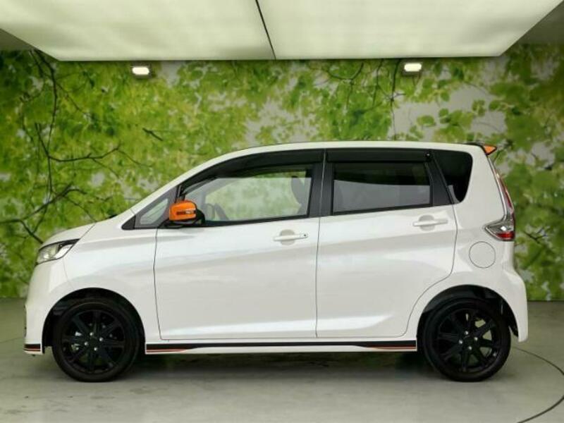 EK CUSTOM