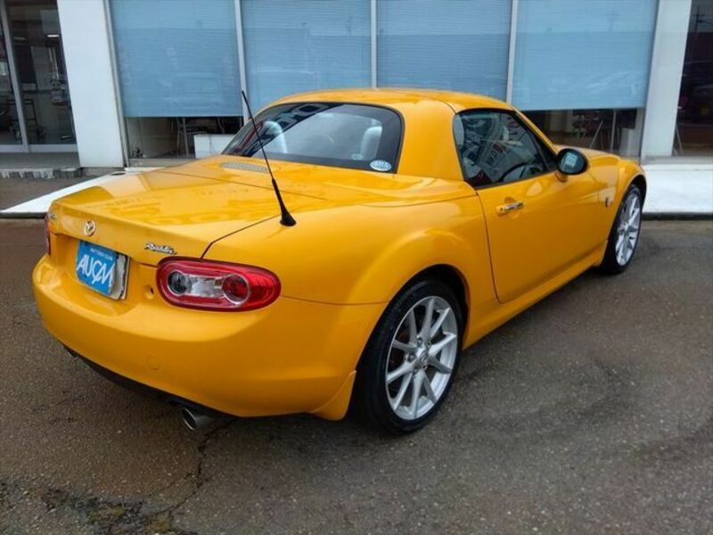 ROADSTER