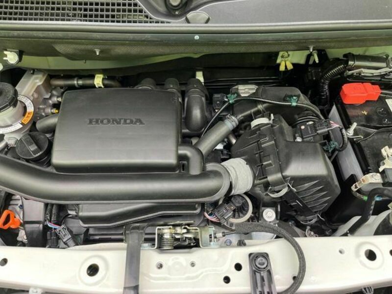 N BOX