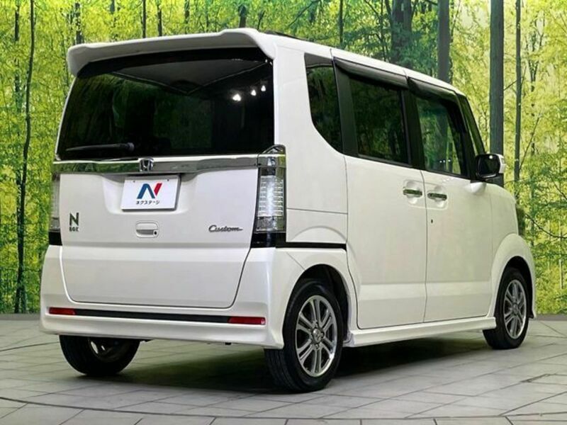 N BOX CUSTOM