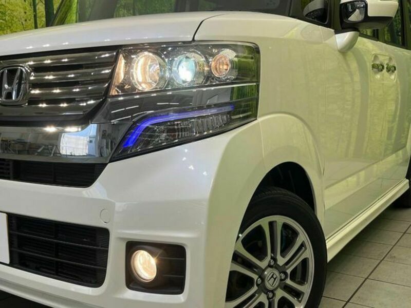 N BOX CUSTOM
