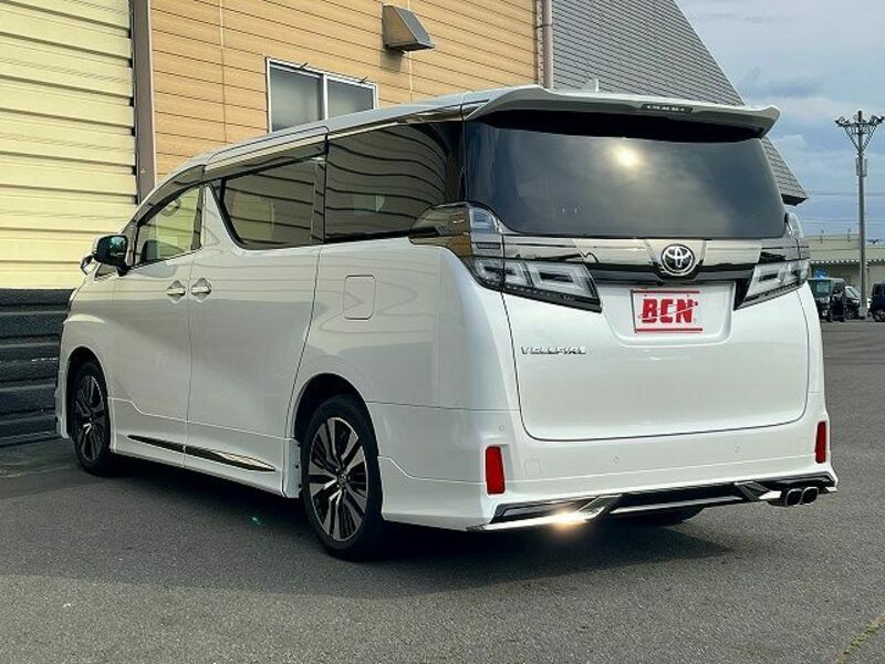 VELLFIRE