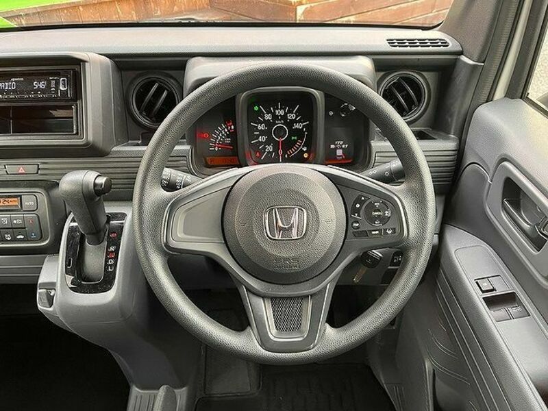 N-VAN