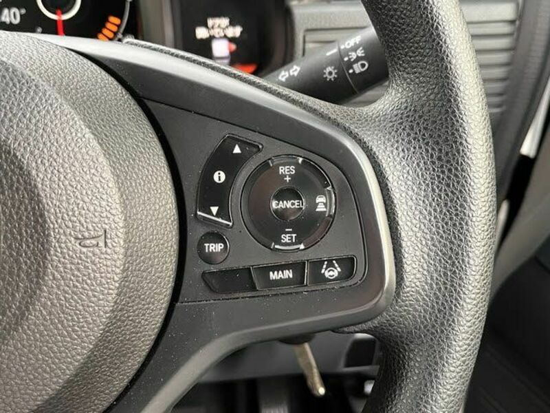 N-VAN