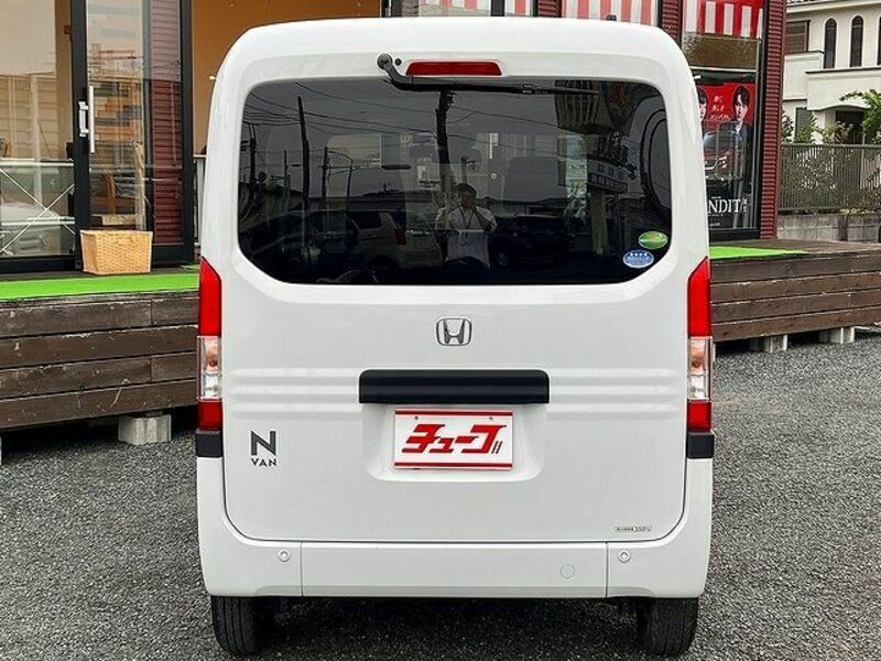 N-VAN