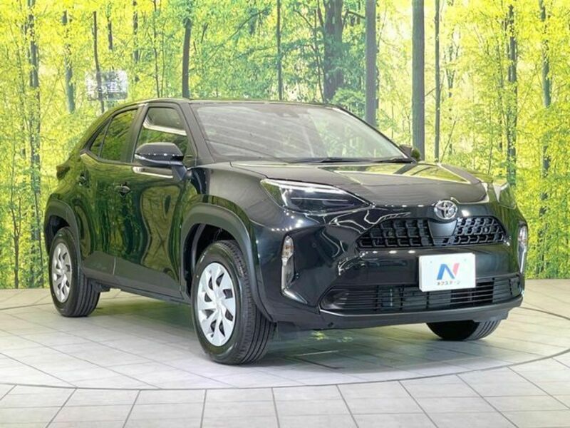 YARIS CROSS