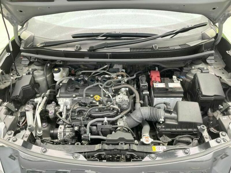 YARIS CROSS
