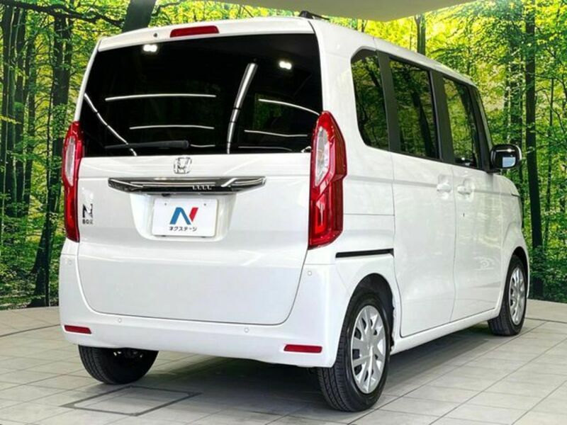 N BOX