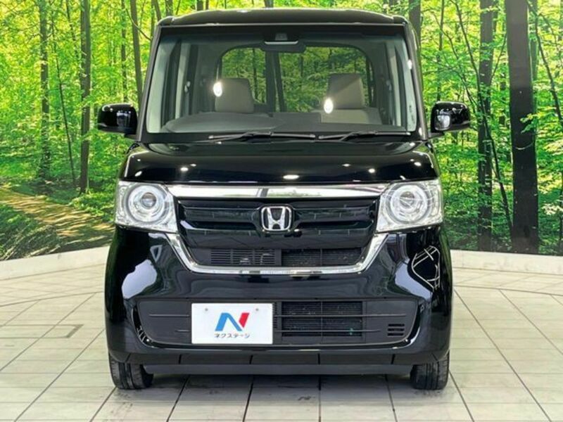 N BOX