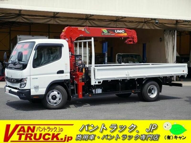 MITSUBISHI CANTER
