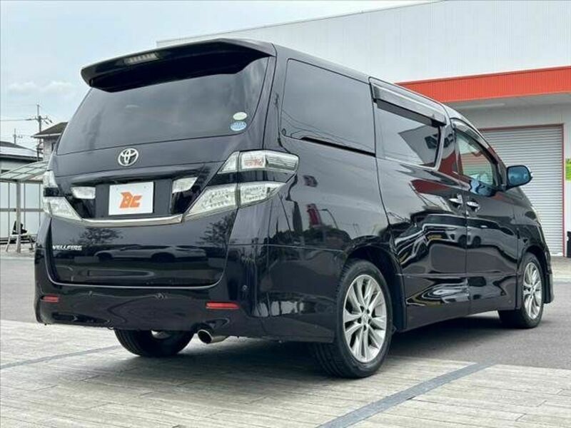 VELLFIRE