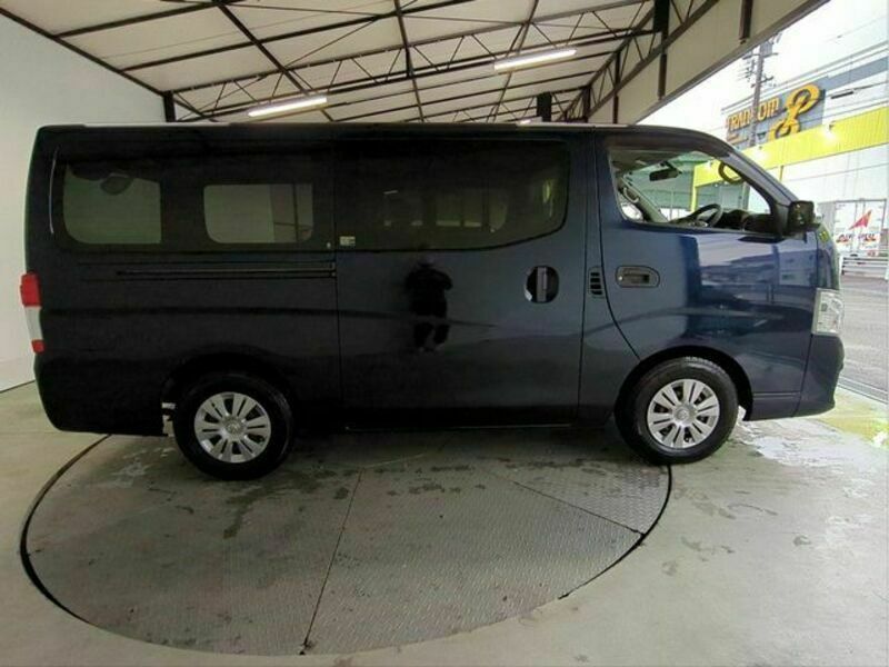 NV350 CARAVAN