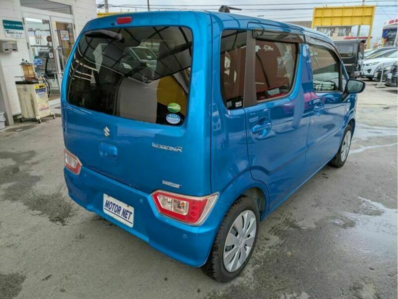WAGON R