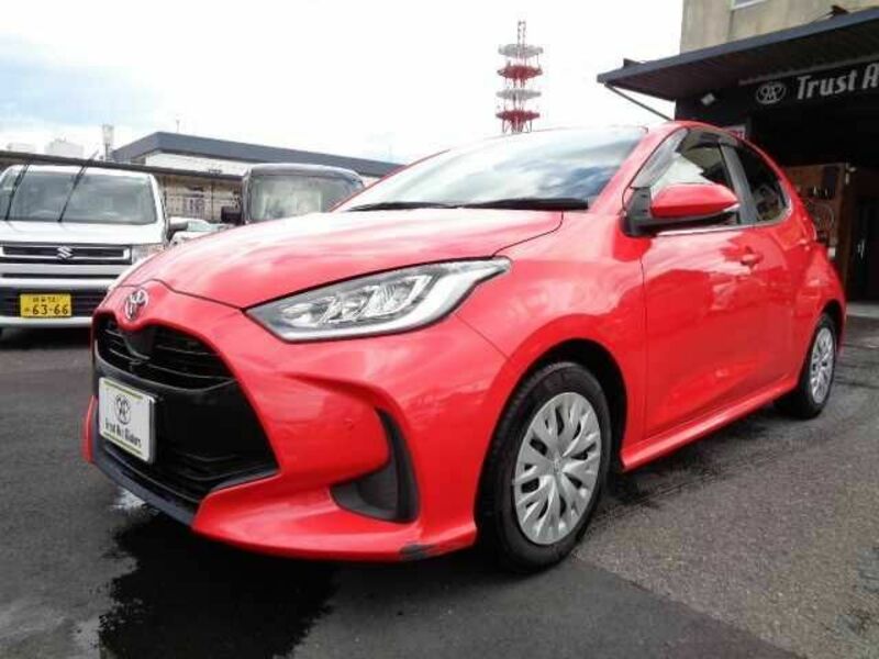 TOYOTA YARIS