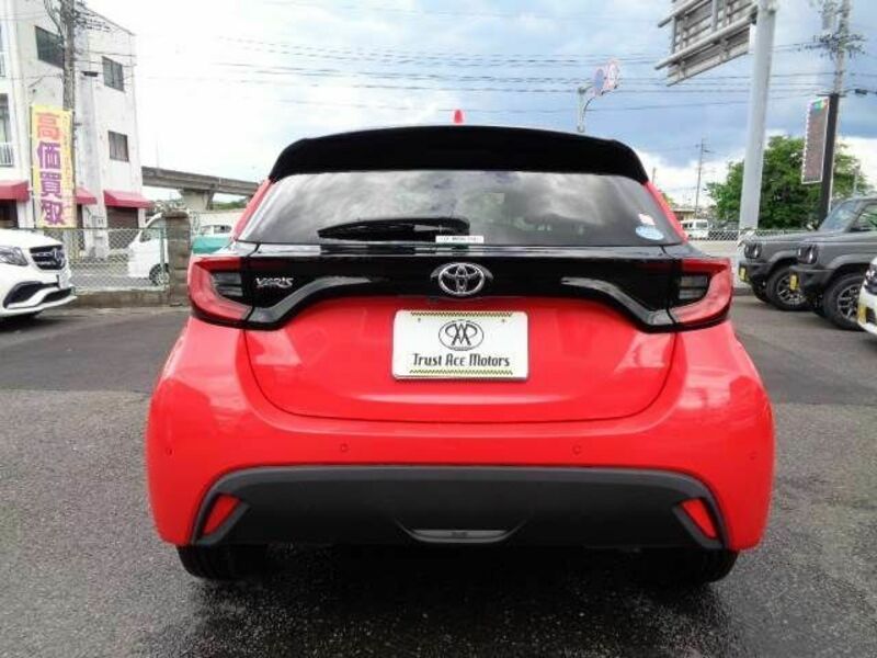 YARIS
