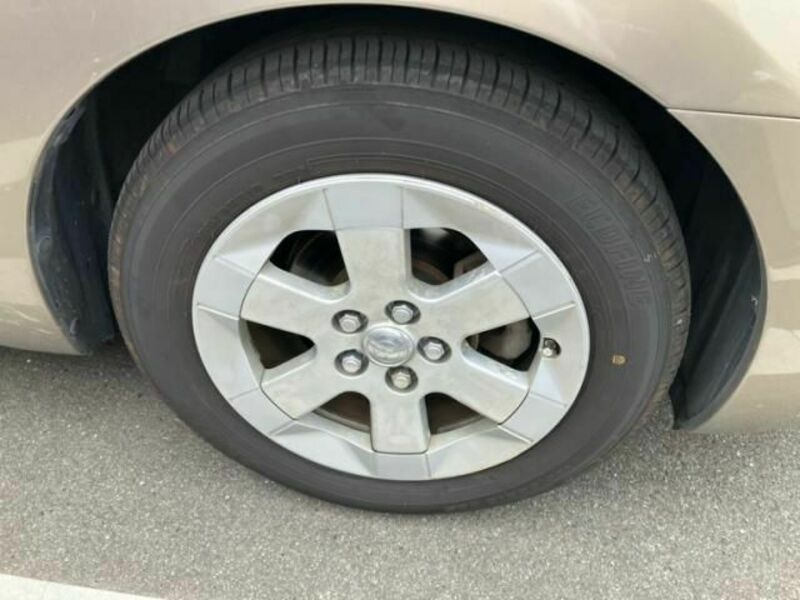 PRIUS-3