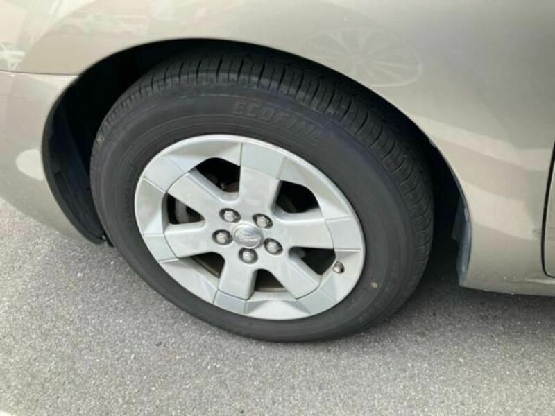 PRIUS-9