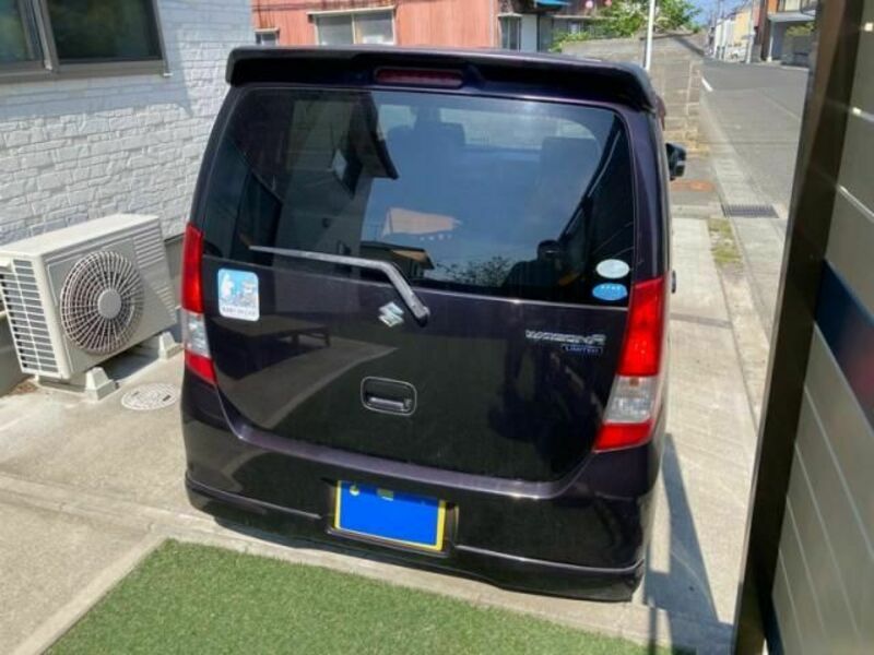 WAGON R