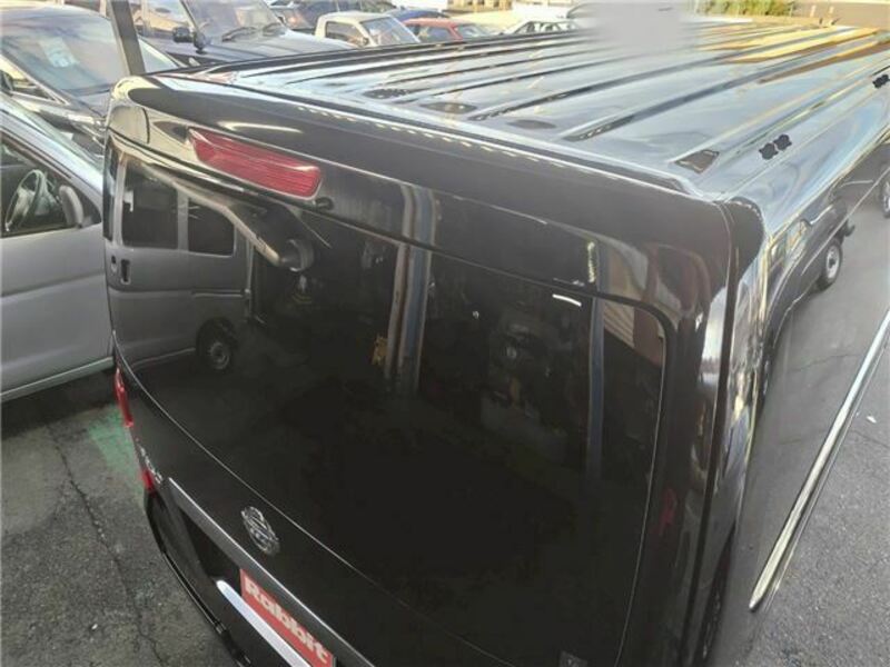 NV350 CARAVAN