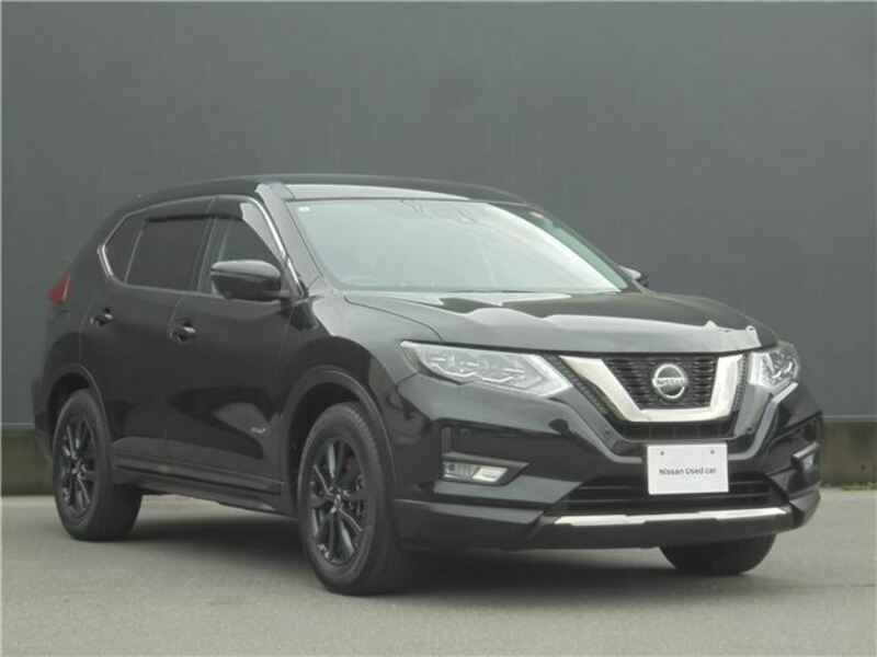 X-TRAIL