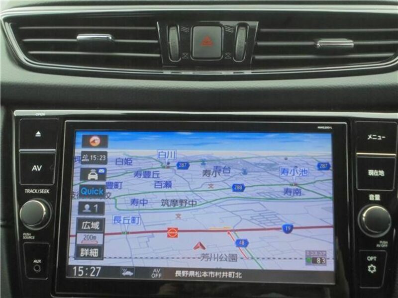 X-TRAIL