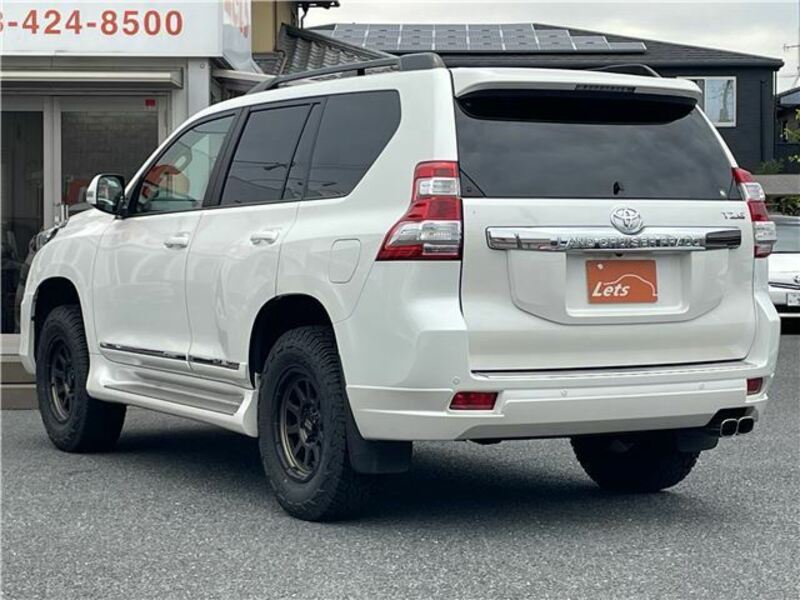 LAND CRUISER PRADO