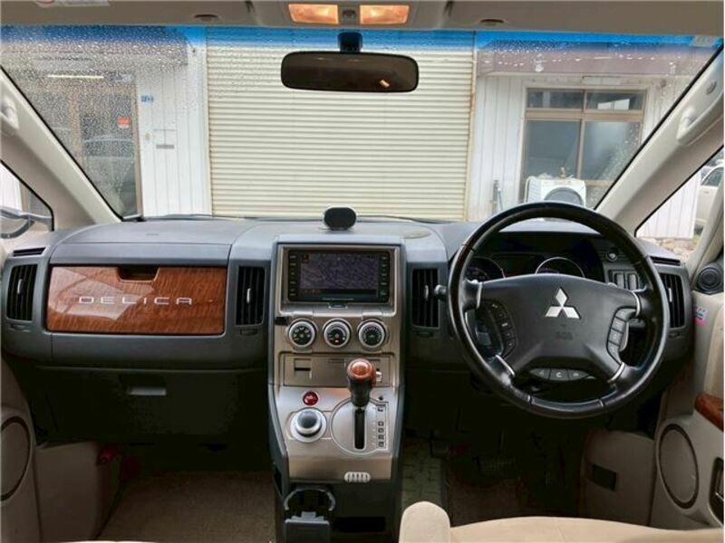 DELICA D5