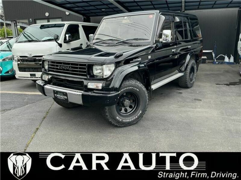 TOYOTA LAND CRUISER PRADO