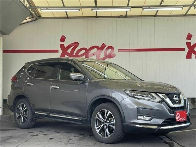 X-TRAIL
