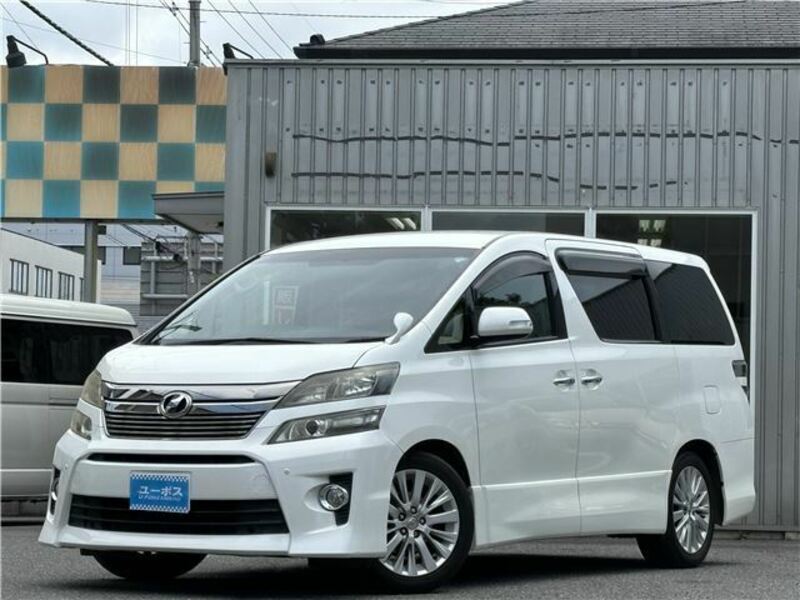 TOYOTA VELLFIRE